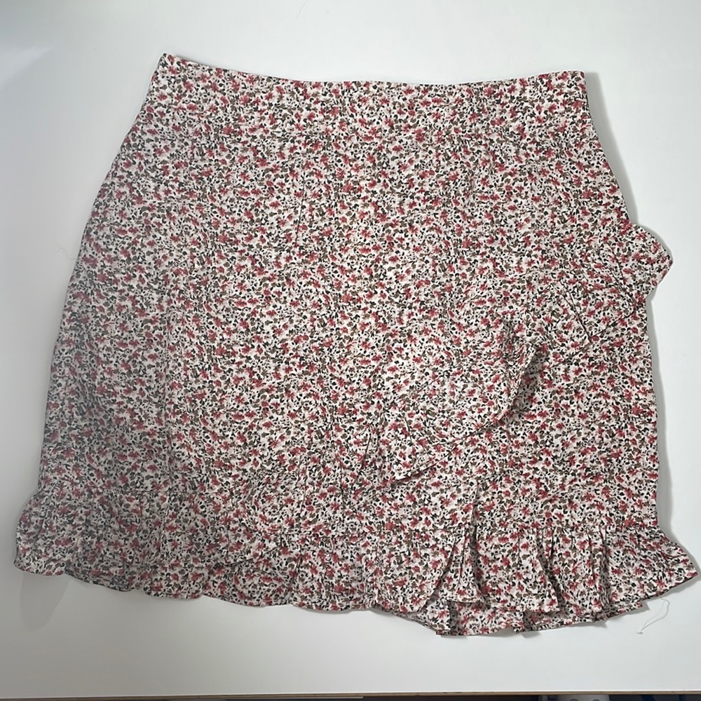 NWT Princess Polly Lnaaya Mini Floral Skirt